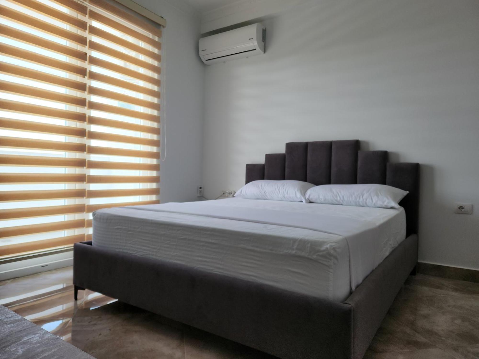 Apartamento Panorama View Apt, 150M To Beach, 750M Lungo Mare Vlorë Exterior foto